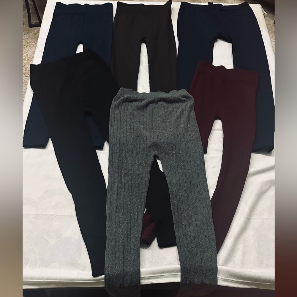 Bundle of Sofra fleece lined leggings/tights. Multicolor size M